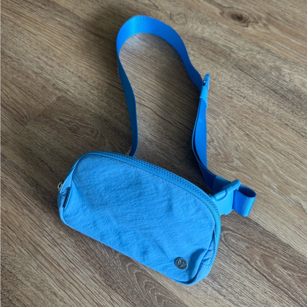 Lululemon Athletica Bright Blue Belt Bag